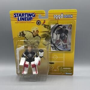 1998 Kenner Starting Lineup Dominik Hasek Buffalo Sabres